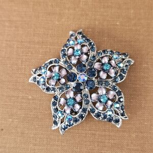 Vintage Blue Rhinestone Flower Brooch Silver Tone Layered Petal Aurora Borealis